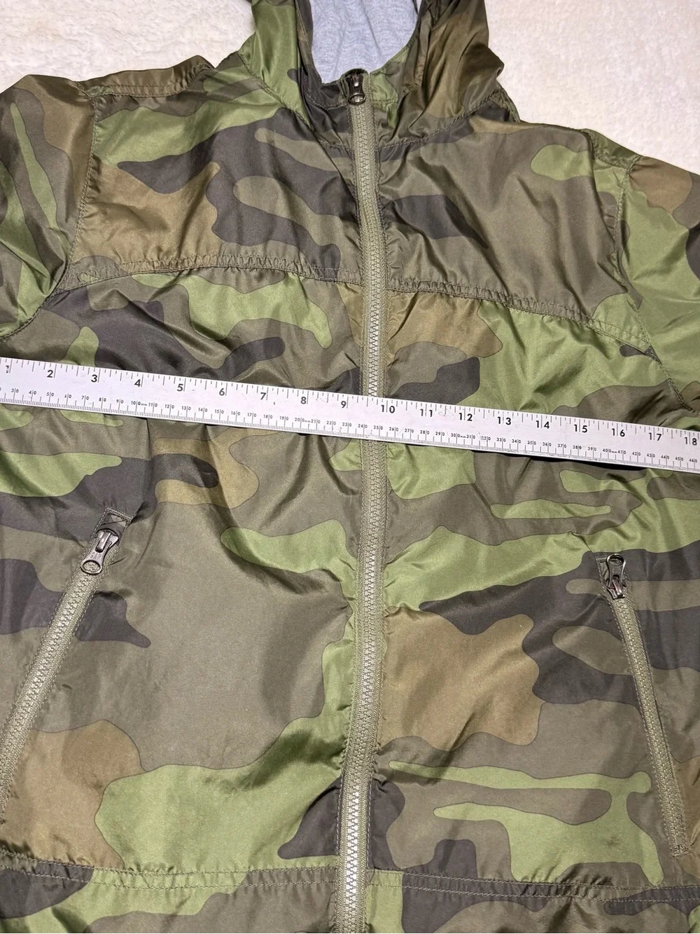 Gap Kids Camo Windbreaker hooded full zip size XXL